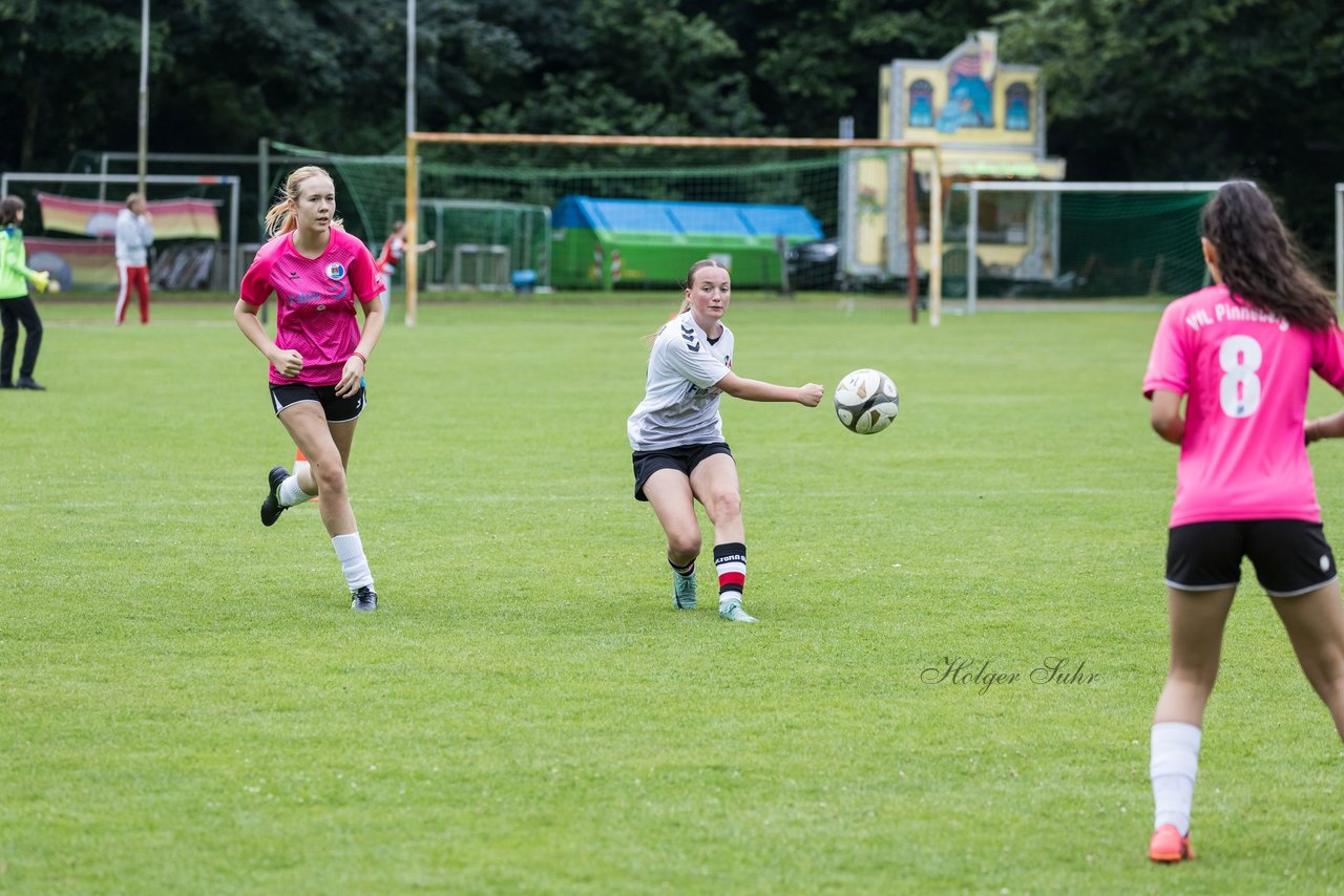 Bild 243 - Loewinnen Cup